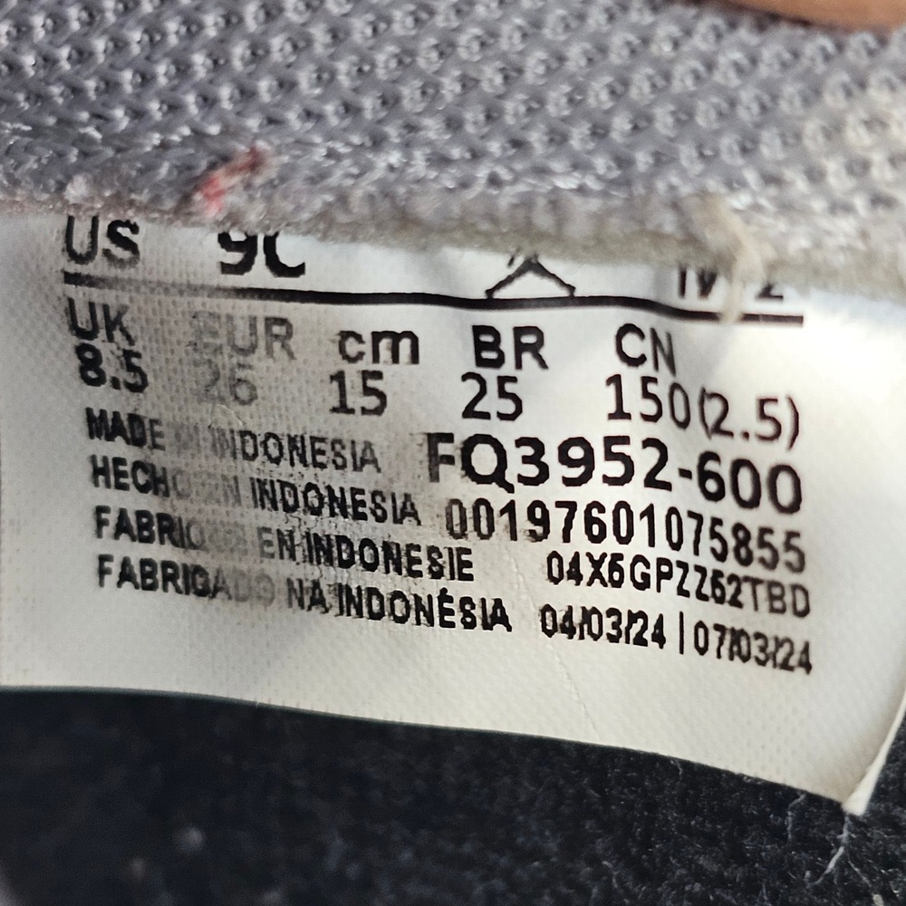 Air Jordan Spizike‎ Low TD Toro Red Black Size 9C Toddler FQ3952-601 Sneaker - Picture 10 of 10